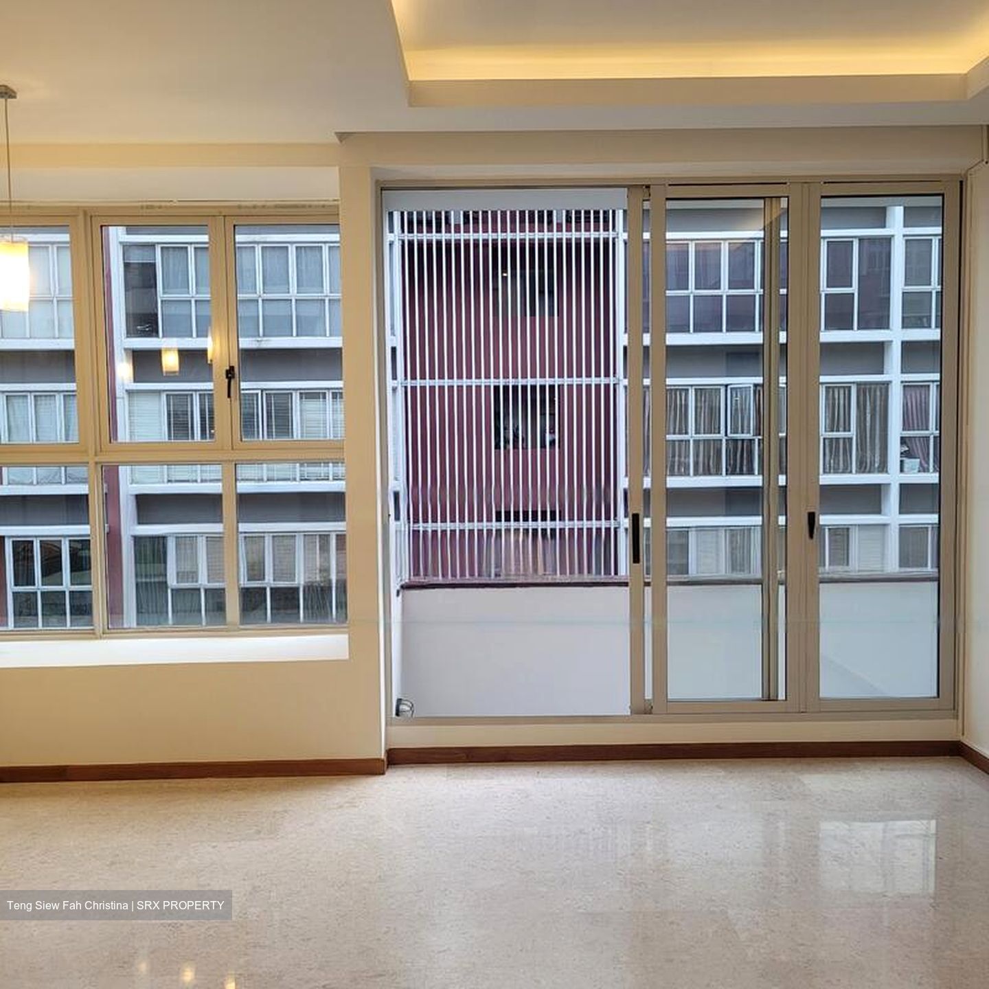East Galleria (D15), Apartment #482575491